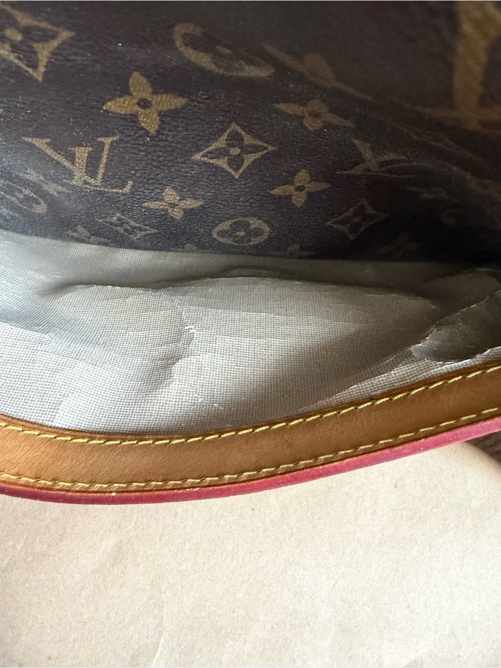 Louis Vuitton Reporter PM Crossbody Bag in Monogram Canvas